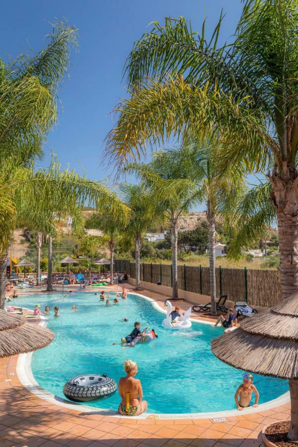 Luz Casas- Bayluz Apart,Pool,Beach, Tennis, Wifi,Aircon Exterior photo